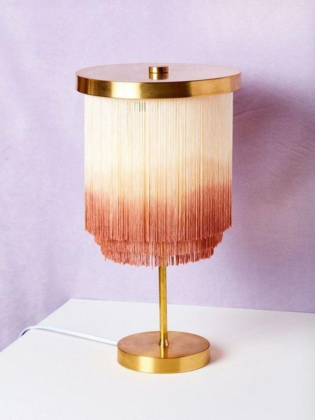 Gold Cascading Strands Lamp