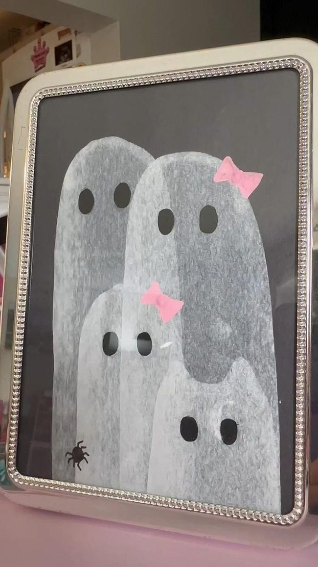 Pink Bow Ghosts Silver Frame