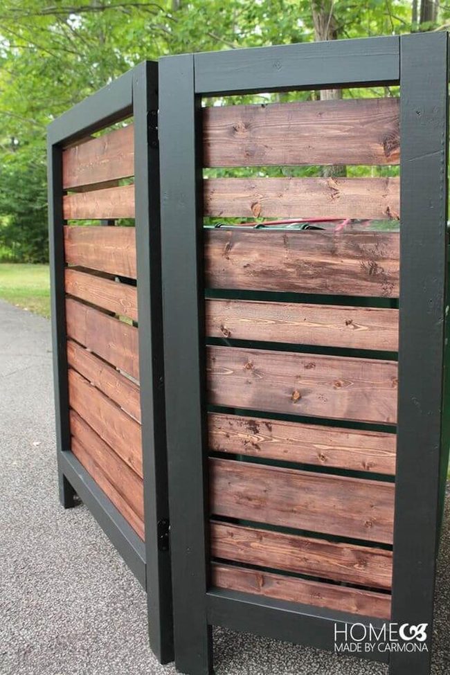 Modular Wood Fence Black Frames