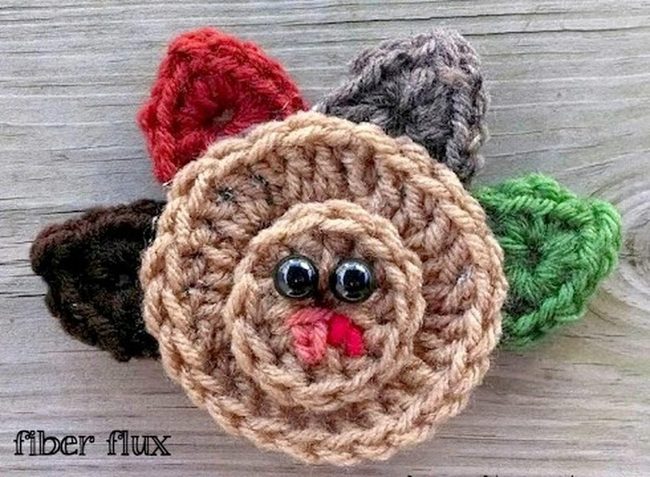 Handmade Yarn Turkeys With Fanned Feathers
