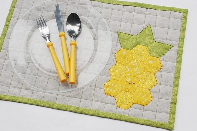 Pineapple Patchwork Yellow Placemats