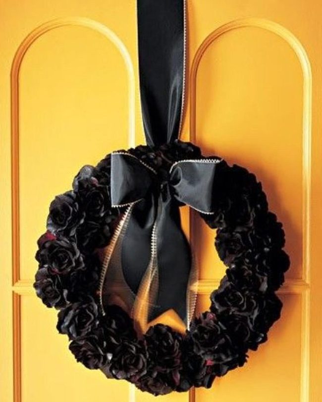 Sunny Yellow Door Black Rose Wreath
