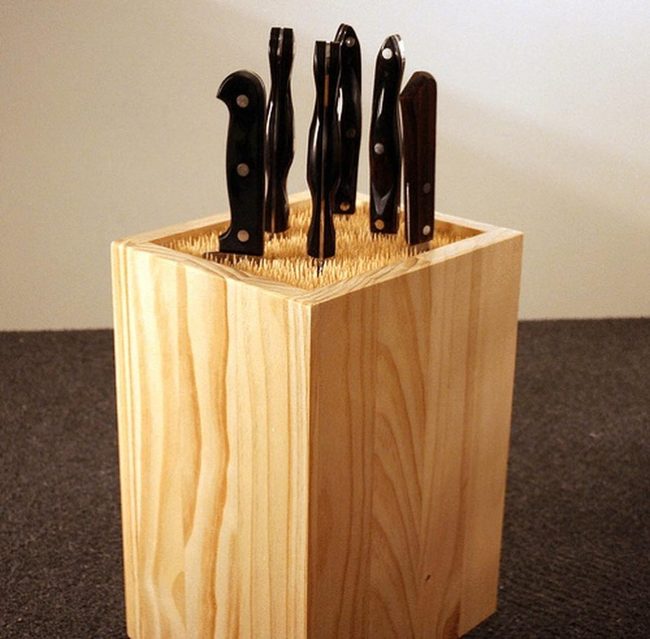 Natural Wood Knife Block Black Handles