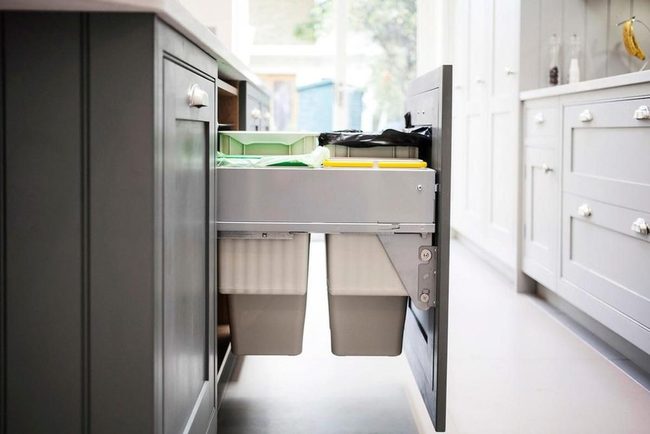 Light Gray Kitchen, Clean Function