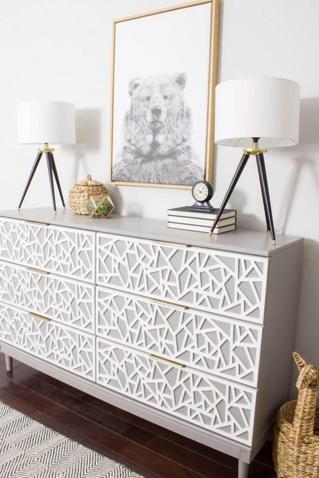 Dimensional Geometric Surface Pattern