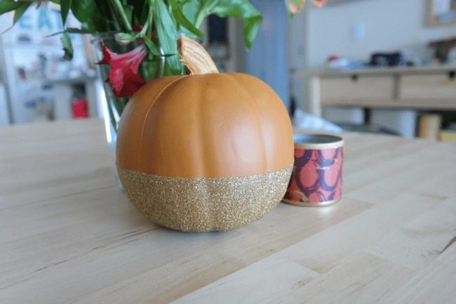 Sparkling Gold Pumpkin Centerpiece