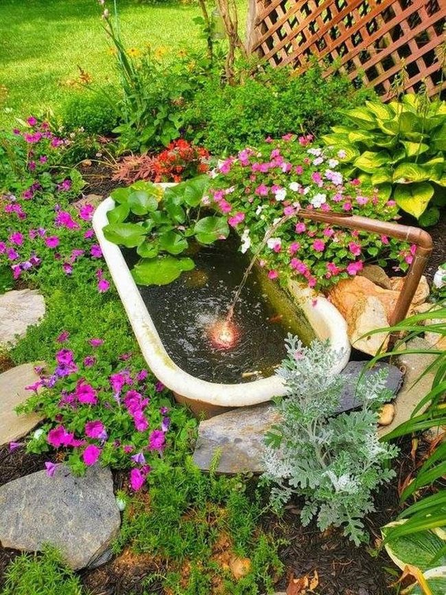 Vintage Bathtub Garden Fountain