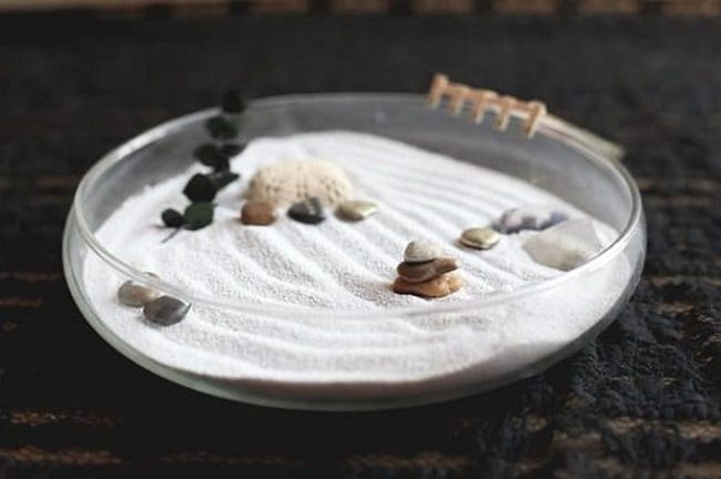 Sand Patterns In Shallow Bowls