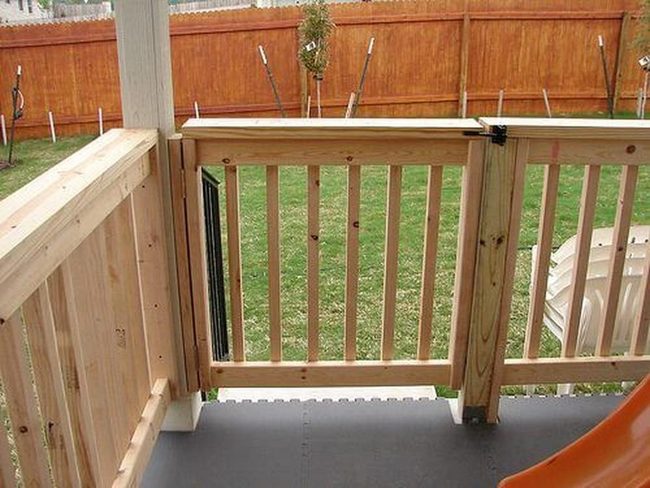 Natural Grain Wooden Railings