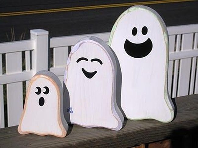 Wooden Ghost Figures For Rooms