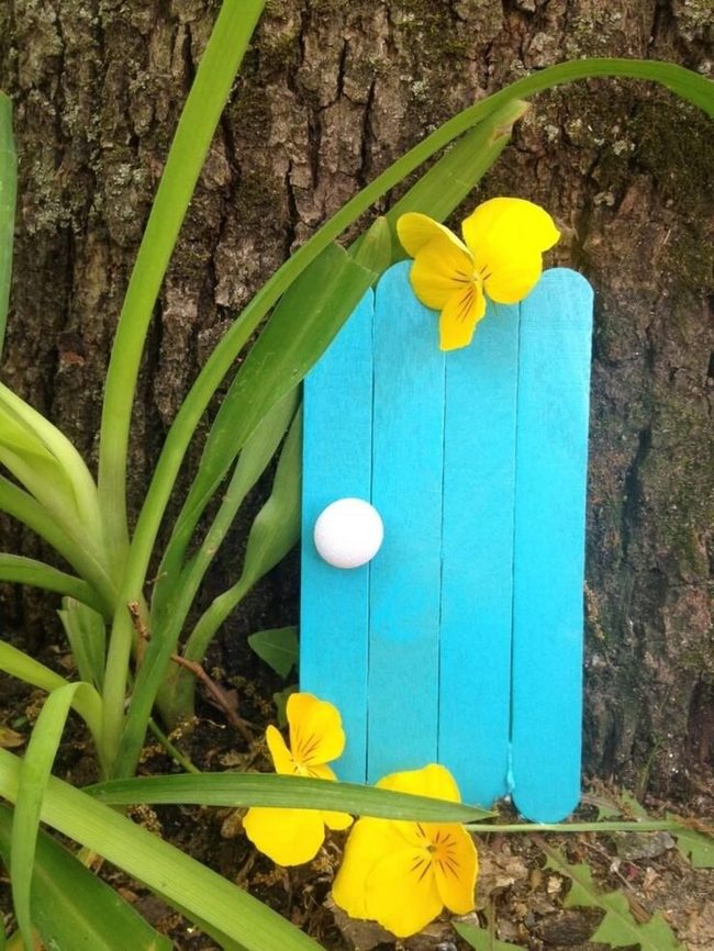 Tiny Tree Door Fantasy
