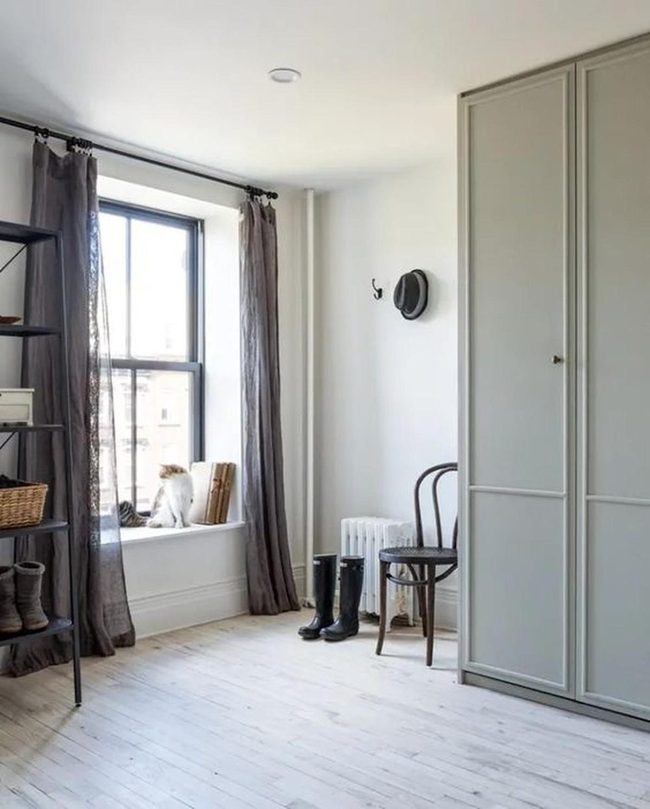 Light Wood Floors Gray Walls