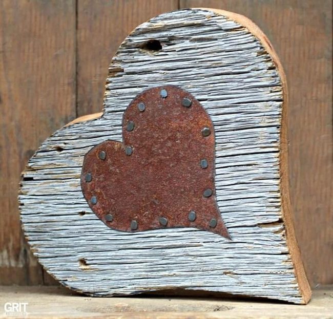 Reclaimed Wood Double Heart