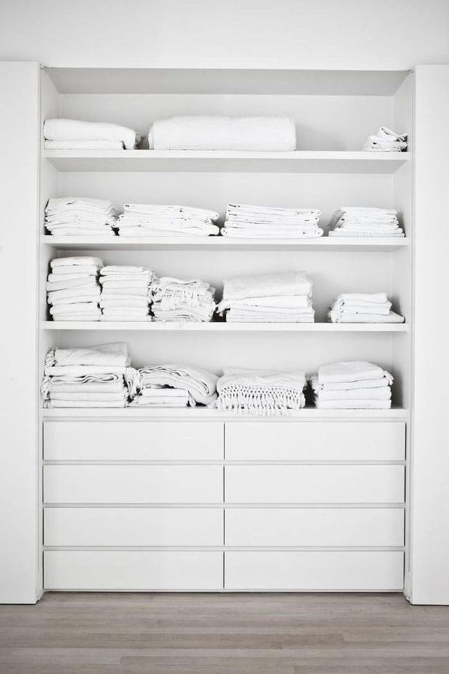 White Towels, Wooden Warmth