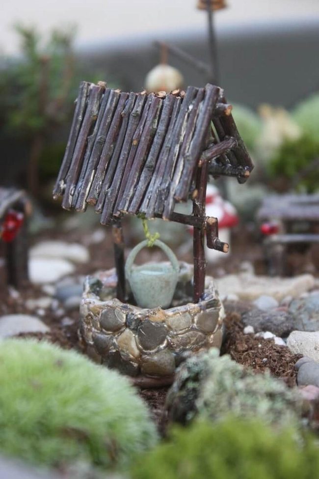 Miniature Stone Well Garden Feature