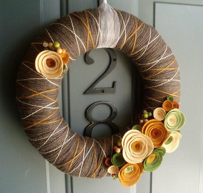 Wrapped Yarn Autumn Wreath