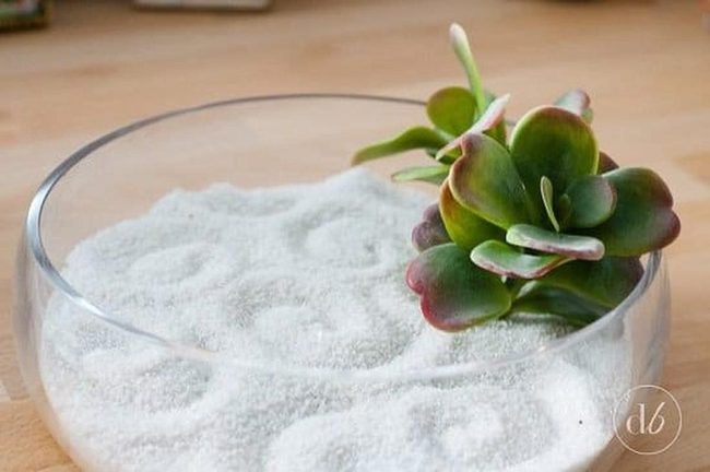 Raked Sand, Strategic Stones