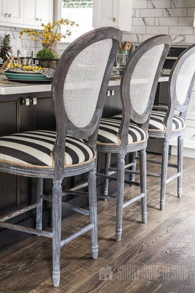 Black And White Farmhouse Stools
