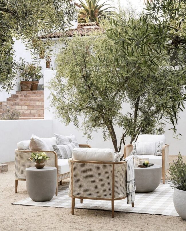 How to Mix and Match Patio Furniture Styles Like a Pro