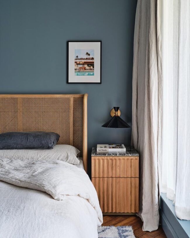 Lighting Solutions for a Beachy Ambiance in Bedroom