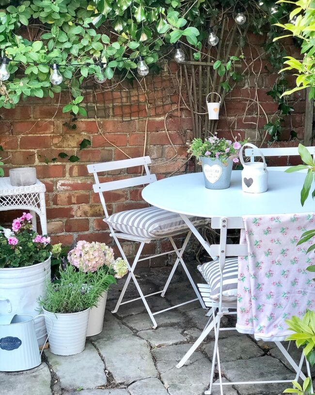 Rustic Farmhouse Garden Style